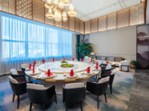Grand Skylight International Hotel LongNan XingChao Hotels in Longnan