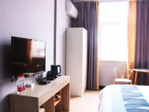 Yanshan Yurui Holiday Business Hotel