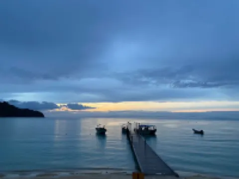 停泊島阿爾瓦納度假村 停泊島酒店