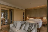 Songzan Shiyue Mountain Residence Hotels in Fugong