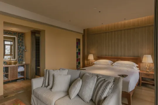 Songtsam Shiyueliang Lodge