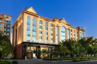 Yeste International Hotel (Mangshi Airport) Hotels in Mangshi