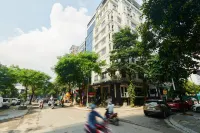 The Bloom Classic - An Excellent Blend of Cozy Living and Urban Relaxation Hotels in Hanoi