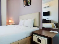 Eight Days Boutique Hotel - Mount Austin Hotels in Tebrau