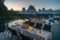 Mochi Luxury River View Resort Hotel (Yangshuo Xingping Ancient Town Li River Scenic Area) - Family
