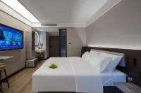 Yahao Season 5 Hotel