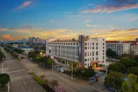 Sanfeng Hotel Hotel in zona Yongning Highway Passenger Transport Service Terminal