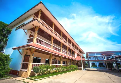 Nakarin Hotel Hotels in Mueang Amnat Charoen District