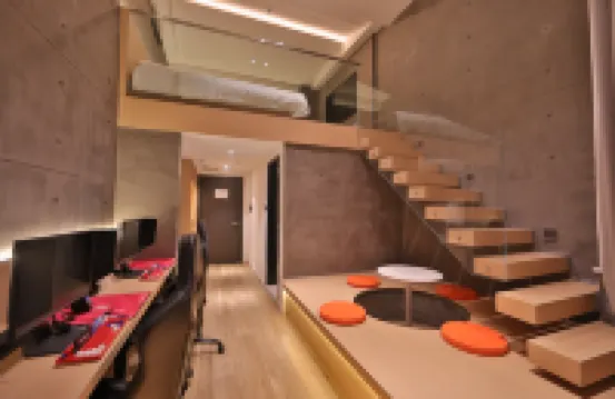 Mickey E-sports Hotel (Qingdao Wanda CBD)