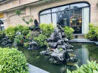 Kai Wei International Hotel Hotels in Reed Flute Cave/Lujia Village/Peach Blossom River/West Hill Park