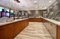 Hampton Inn & Suites Las Vegas Convention Center