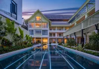 Europe Lanman Hotel (Xishuangbanna Jinghong Gaozhuang Xishuangjing Star Night Market) - Beach