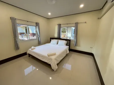 Lomtalay Resort Trat