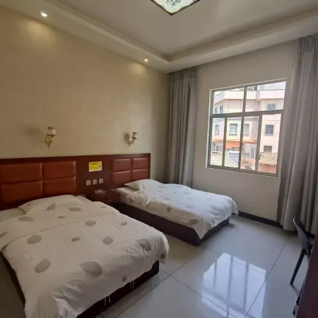 Wanjia Hotel (Maitreya Station Branch)