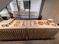 JIN SHANG XI SHE  HOTEL&CAFE&BAR - breakfast