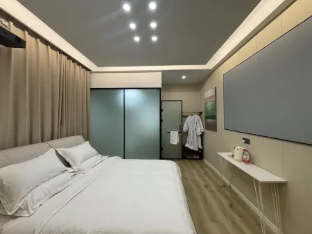Lijianrugu Audio-visual Homestay (Duoerma Shidai Square) Отели в г. Сися