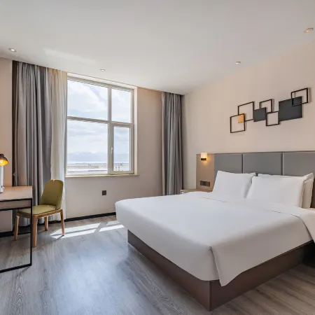 Rezen Select Hotel (Chaka Salt Lake)