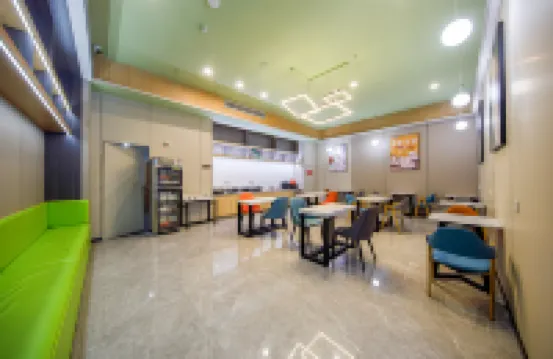 GreenTree Inn  (Huaibei Nanli ChengDe Road East BeiJing RoadExpressHotel)