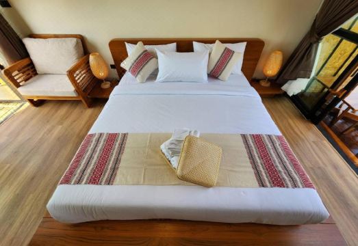 The field@pua 외관 이미지