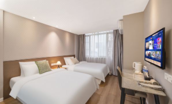 Jingyuan Zhishang Design Hotel (Qingdao May Fourth Square Olympic Sailing Center)