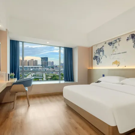 Kyriad Hotel (Guigang Wuyue Square High Speed Railway Station)