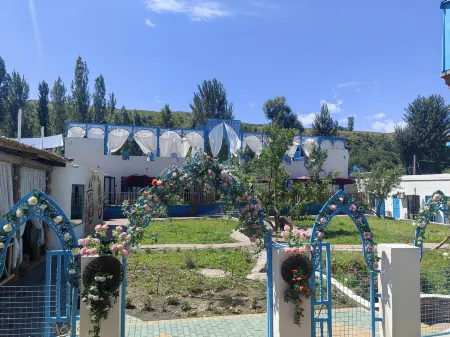 A homestsy by the side of kurdenin Road Отели рядом с достопримечательностью «Kurding Tourism and Cultural Museum»