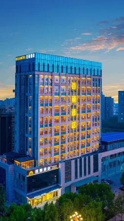 Belle Dongying Hotel (Fuqian Street Financial Port Branch) Отели рядом с достопримечательностью «Huanghe Sanjiaozhou Zoo»