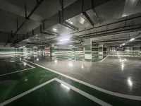 Joyful Tour Grand Rezen Hotel （Zunyi Railway Station） - parking