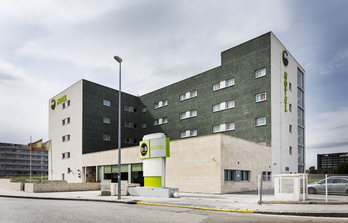 B&B HOTEL Madrid Aeropuerto T1 T2 T3
