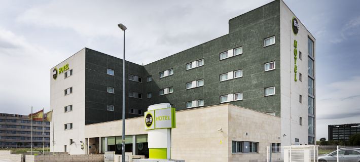 B&B HOTEL Madrid Aeropuerto T1 T2 T3 Hotels in Madrid