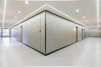 Zhang Beiyun Secluded Holiday Inn