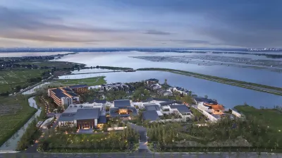 Garrya Yangcheng Lake Hotels near Zhongyuansi Commercial Street