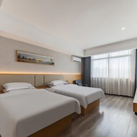 Quanji Shangpin Hotel