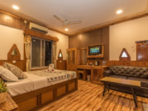 ホテル リバーサイド チトワンのホテル