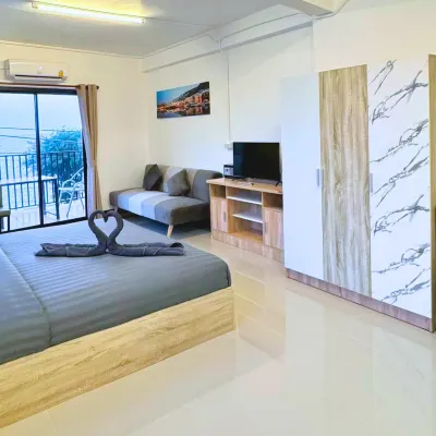 The Lodge Jomtien 7 Hoteles cerca de Granja Wonder