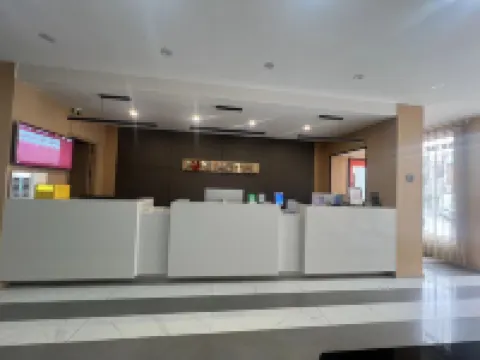 쥔이 체인 호텔 (밍광시 뉴산로)