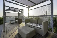 Salute de Sailing Tower - Palace Garden Quận 1 Các khách sạn ở TP. Hồ Chí Minh