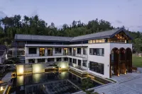 Huangshan Ciqing Tribe Hotel Hotel di Qimen County