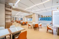 Howard Johnson Great Eagle Plaza Aksu - فطور