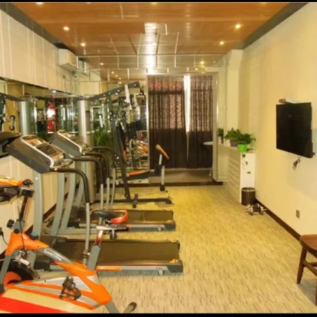 Red Ant Hotel (Xinxiang Normal University Pangdonglai)
