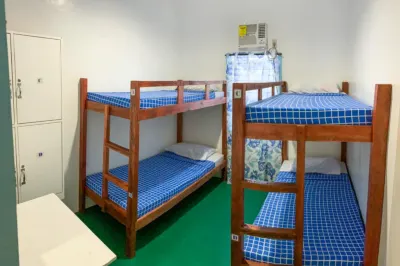 RedDoorz Hostel @ Popoy's Backpackers Mati Hotels near ER SuperMall