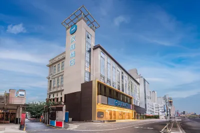 HanTing Hotel (Luoyang Wangcheng Dadao Jiudou Zhong Road) فنادق في لويانغ