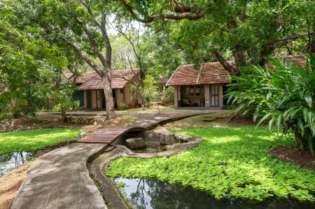 Sigiriya Village Отели рядом с достопримечательностью «Pidurangala Rock»