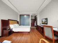 Afuer chain hotel - موقف سيارات