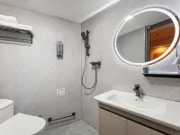 Shangshi hotel(Guangzhou Pazhou Convention and Exhibition Center Keyun Road Subway Station) Hotels near Canton Fair Complex