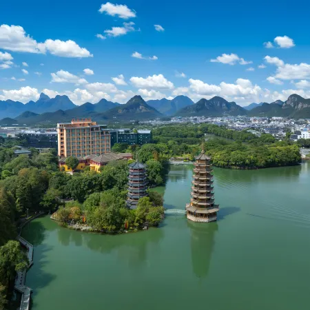 Orange Hotel (Guilin Two Rivers and Four Lakes, Elephant Trunk Hill)
