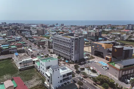 Kenny Stay Jeju Mosulpo Отели рядом с достопримечательностью «Norimae»