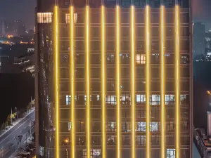 Top 13 4-Star Select Hotels in Xinxiang