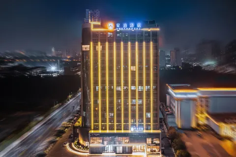 AMBER HOTEL