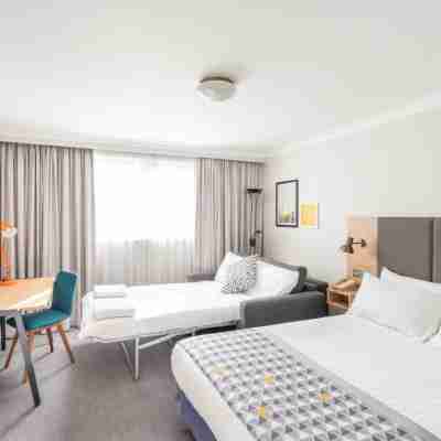 Holiday Inn AYLESBURY by IHG Rooms